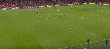 埃泽捅到小 埃泽捅到小